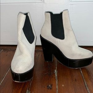 Top Shop White Boots